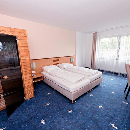 פרסבאום Hotel Wiental מראה חיצוני תמונה