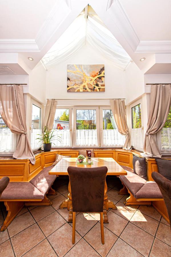פרסבאום Hotel Wiental מראה חיצוני תמונה