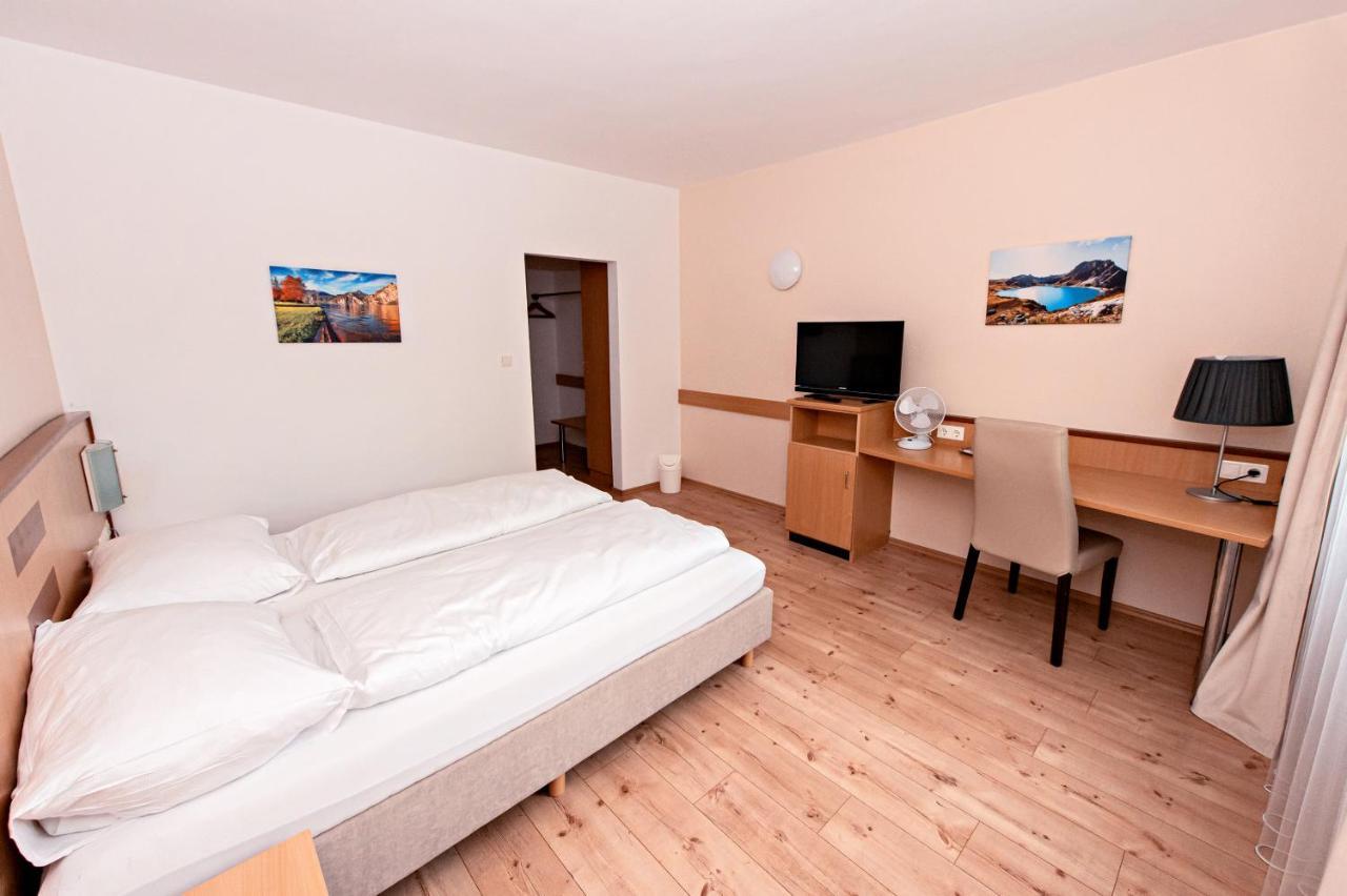 פרסבאום Hotel Wiental מראה חיצוני תמונה